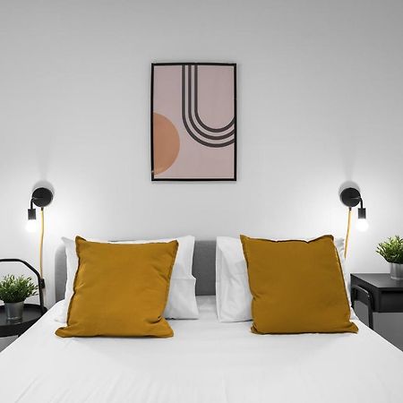 Breez Apartments, The Luxury Suites Thessaloniki Buitenkant foto