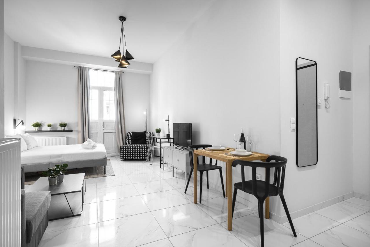 Breez Apartments, The Luxury Suites Thessaloniki Buitenkant foto