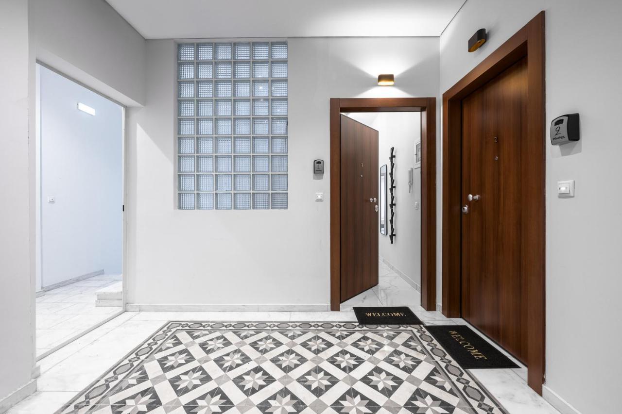 Breez Apartments, The Luxury Suites Thessaloniki Buitenkant foto